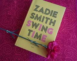 Zadie Smith: Swing Time – elämä ja tanssi