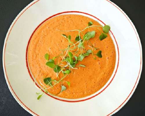 Aromipajan vesimeloni gazpacho