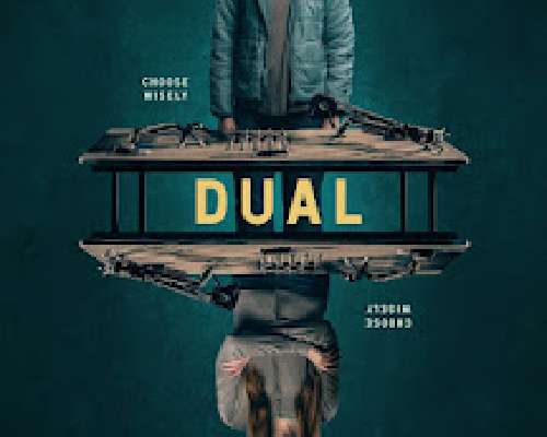 Arvostelu: Dual (2022)