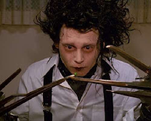 Edward Scissorhands ─ Saksikäsi Edward (1990)