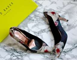 First impression of Ted Baker court shoes