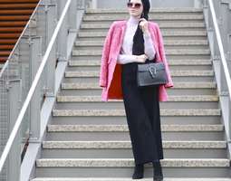 How to wear pink in autumn