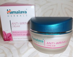 Himalaya Herbals Anti-Wrinkle cream yllätti taas