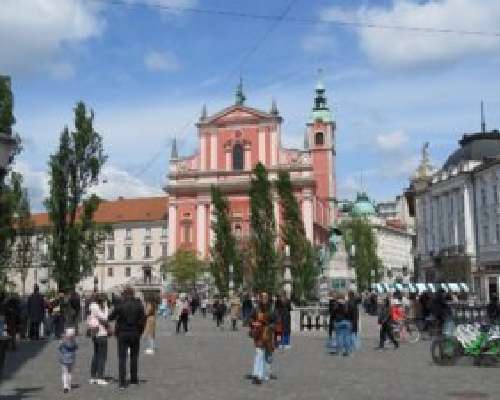 Ljubljana – Slovenian viehättävä pääkaupunki...